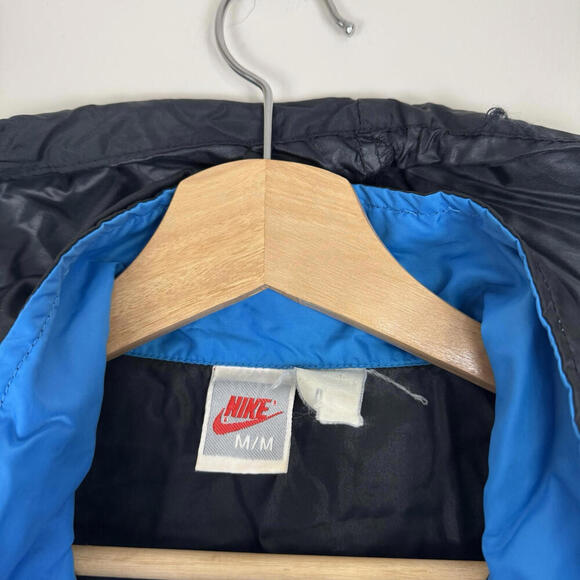 Vintage 1980s Nike Jacket Mens M Windbreaker Full Zip Boxy Fit Convertible Hood - Picture 5 of 11